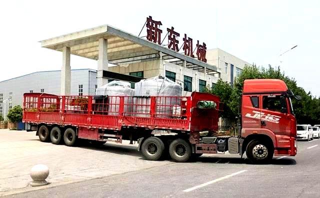天润CQ9电子6吨立式鲜奶制冷罐发往甘肃甘南